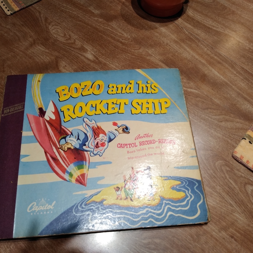 Vintage Bozo the clown record set